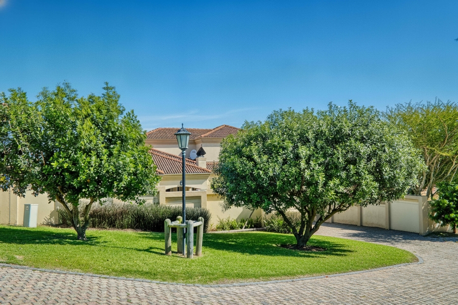 3 Bedroom Property for Sale in Lovemore Park Eastern Cape
